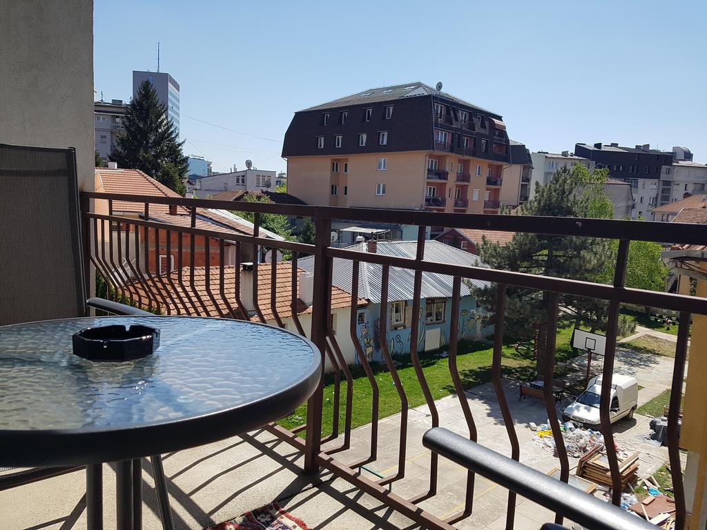Cima Apartment Pristina Kültér fotó